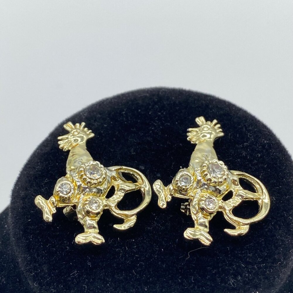 Vintage Gold Tone Roosters Brooches With Rhinestone Accents Pins Set of 2 - Picture 5 of 9